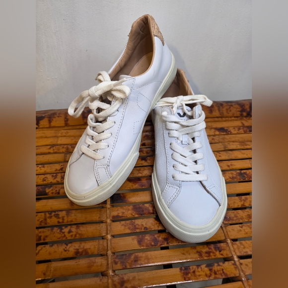 Veja Shoes - Veja White Leather Women Sneakers Size 5